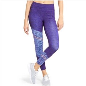 Athleta Mid Rise Asym Camo Sonar 7/8 Purple